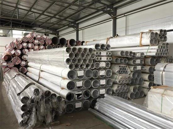 Tubos Cuadrados De Aluminio Y Tubos De Aleación De Aluminio