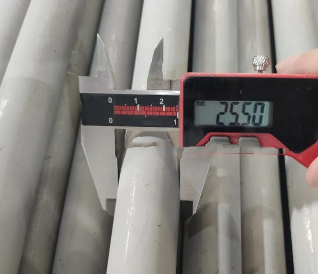 1.4961 Tubo De Caldera Sin Costura De Acero Inoxidable suppliers